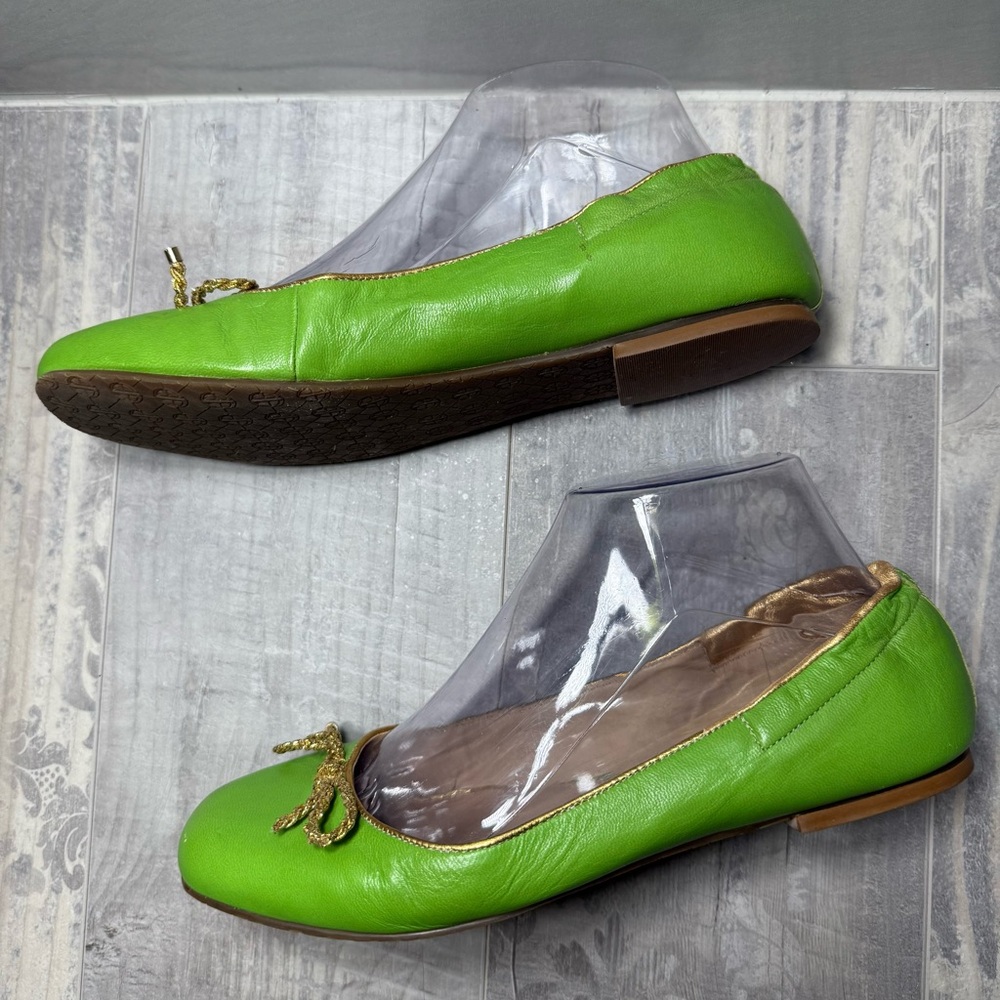 Lily Pulitzer Green Leather Ballet Flats with Gold Rope Bow - Picture 7 of 12